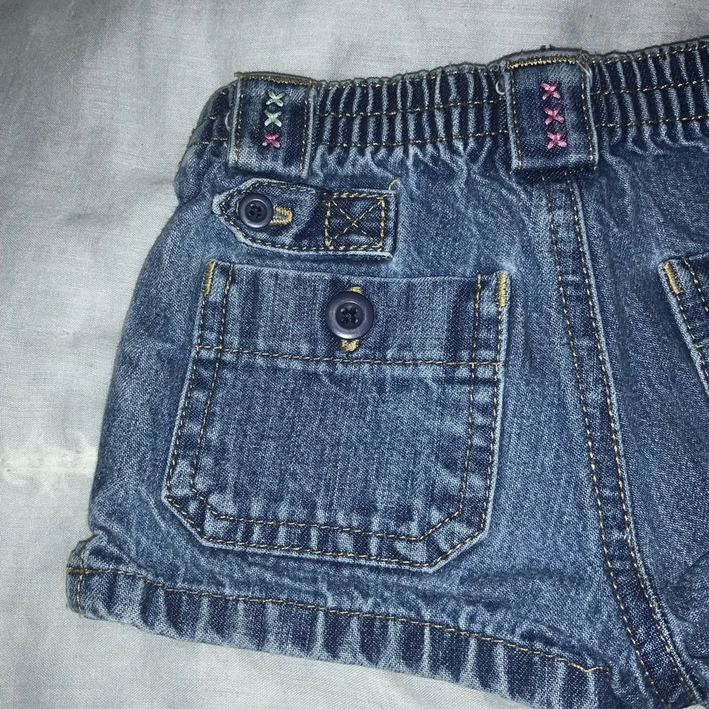 Old Navy Vntg Y2K baby shorts EUC 3-6 month patchwork embroidered flowers floral